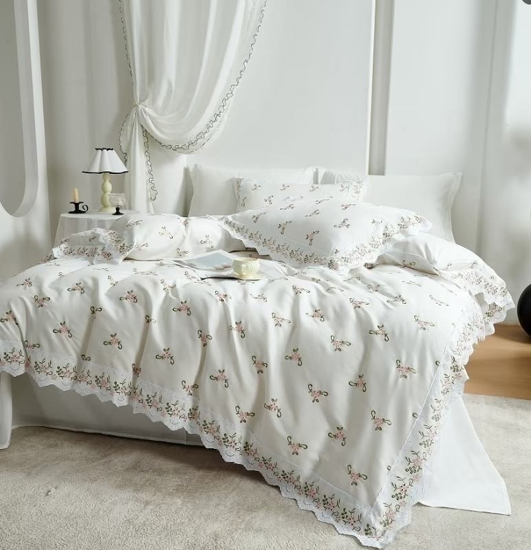 комплект постельного белья,роскошный комплект постельного белья,постельное белье,комплект постельного белья в стиле принцессы,пододеяльник с рюшами