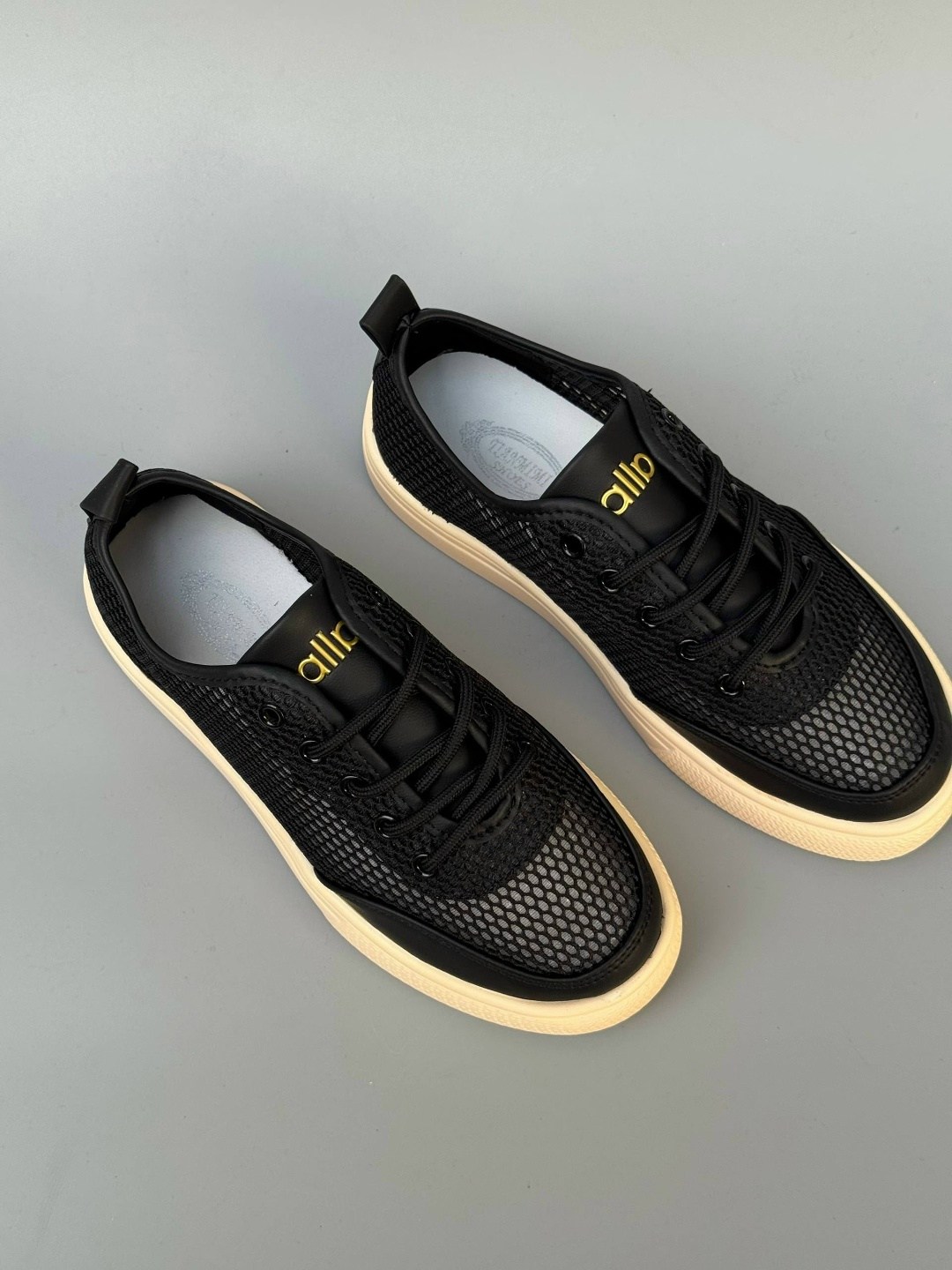 кеды кожаные мужские бежевые,кеды с коричневой подошвой,,кеды коричневые,кеды кожаные