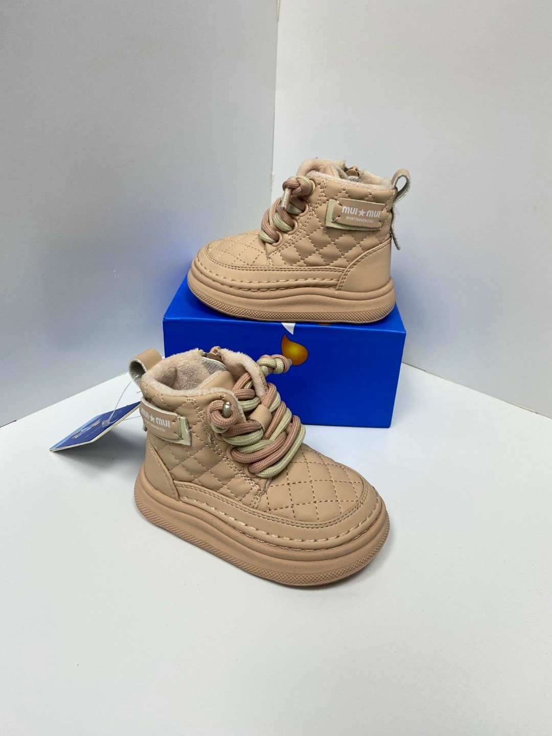 ,ботинки,детские ботинки,ботинки для девочки,ботинки для малышей