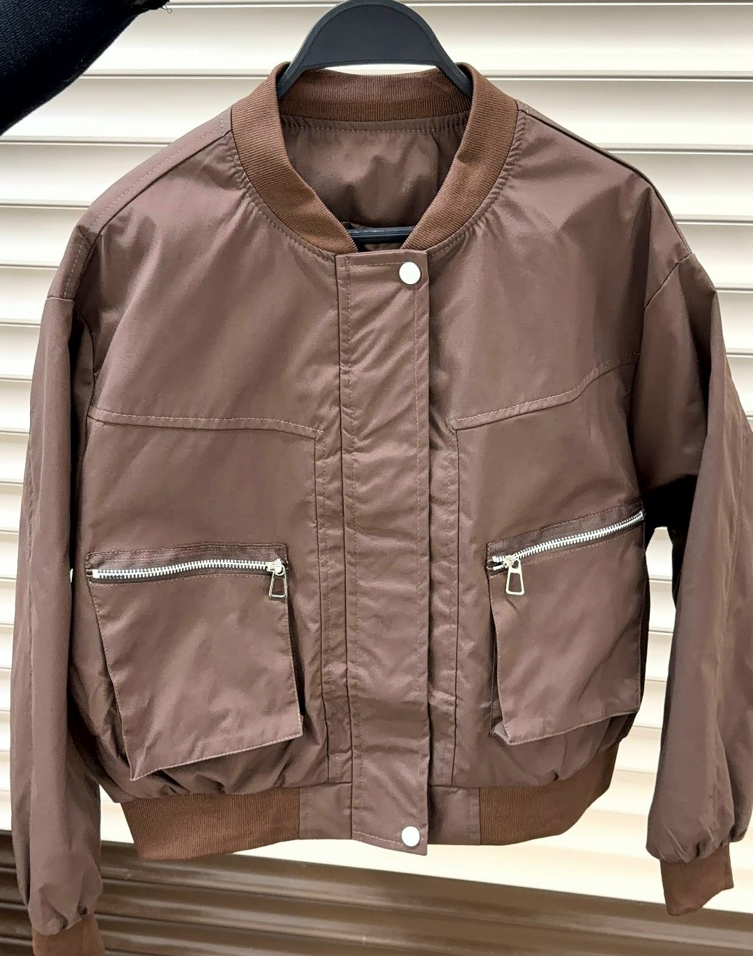 короткая куртка,повседневная куртка,куртка бомбер женская,куртка-бомбер,женская короткая куртка