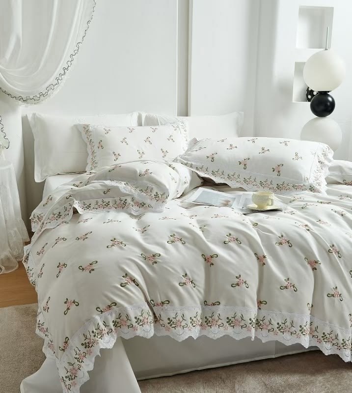 комплект постельного белья,роскошный комплект постельного белья,постельное белье,комплект постельного белья в стиле принцессы,пододеяльник с рюшами
