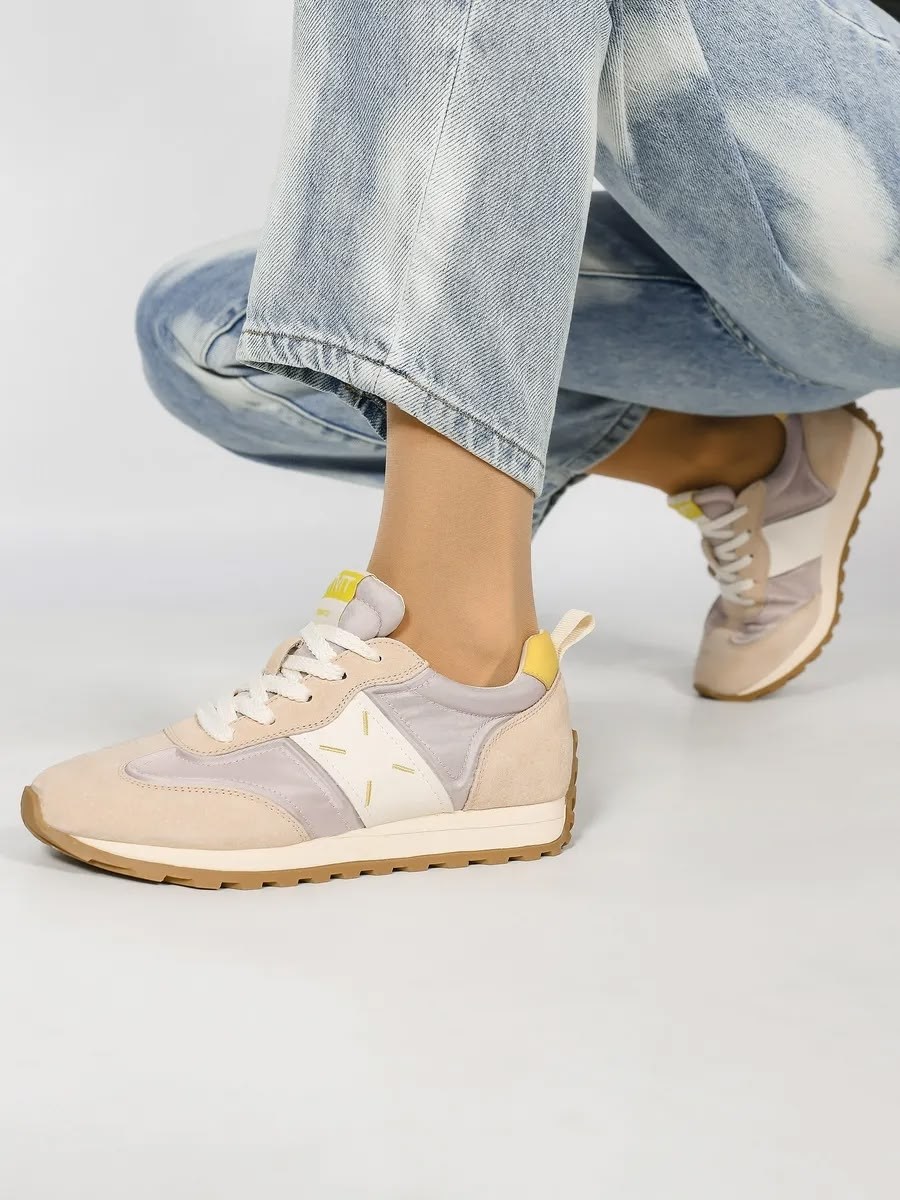 кроссовки женские,,кроссовки для женщин,повседневные кроссовки,кроссовки повседневные женские