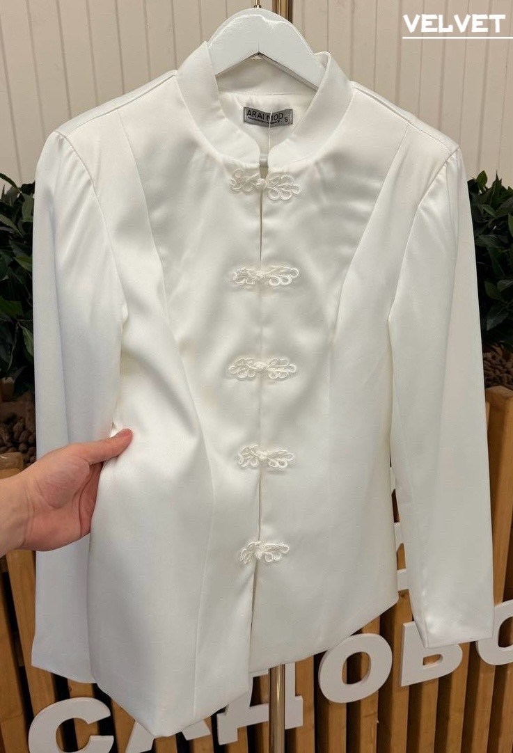 приталенный жакет,жакет,пиджак,пиджак приталенный