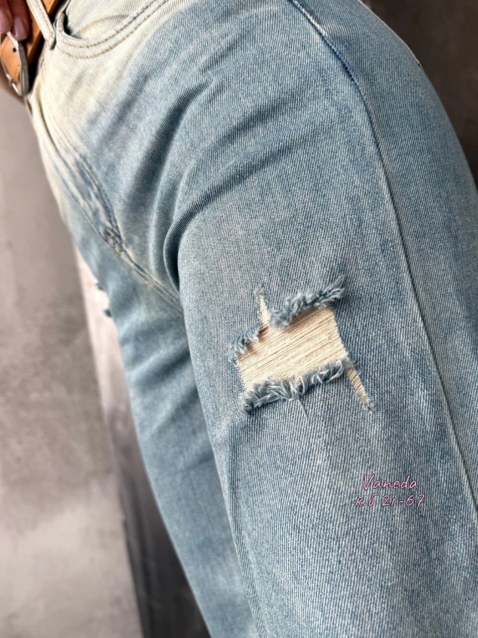 женские джинсы и брюки,женские джинсы,модные джинсы,джинсы брюки,джинсах