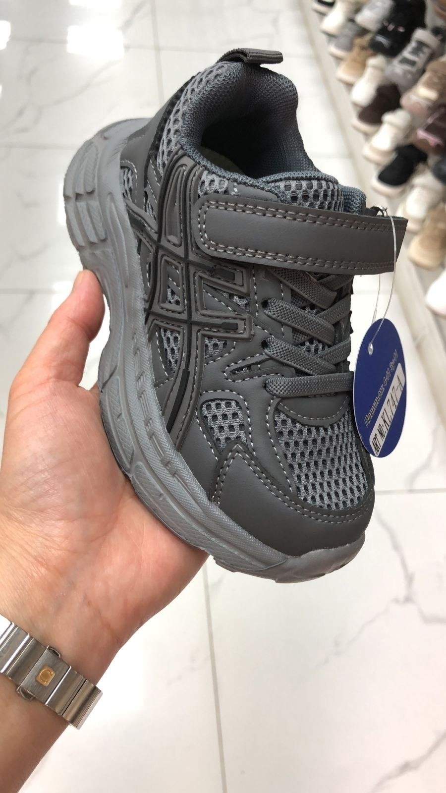 детские кроссовки,кроссовки женскиe,спортивная ,кроссовки мальчику,кроссовка