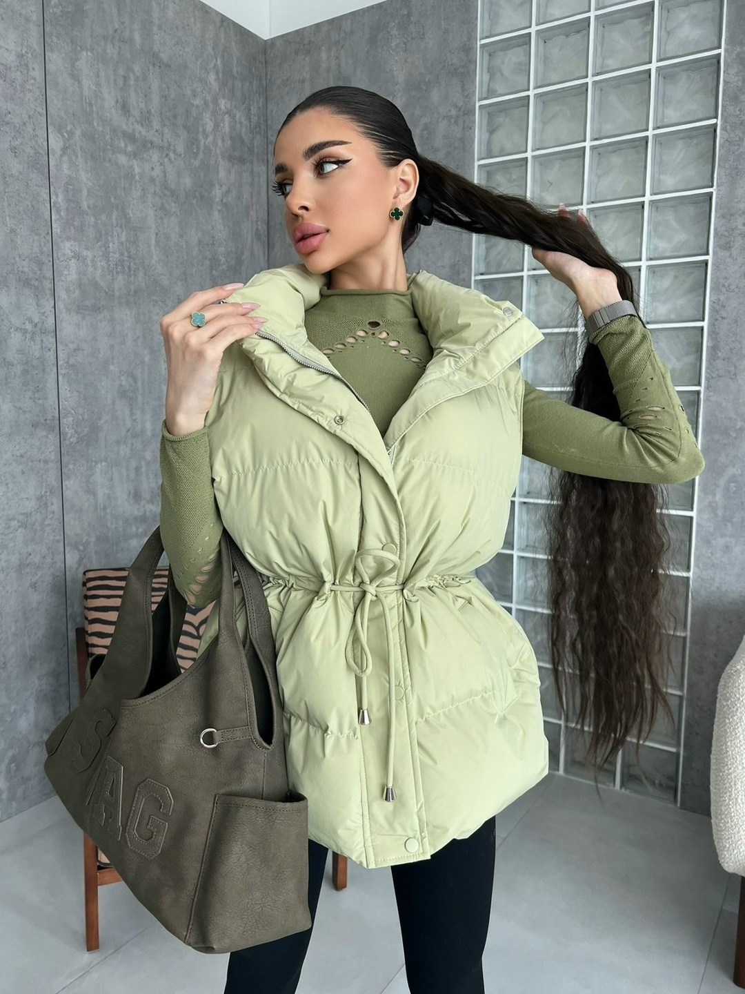 жилетка женская,женские жилеты,жилет,демисезонная жилетка,жилетка