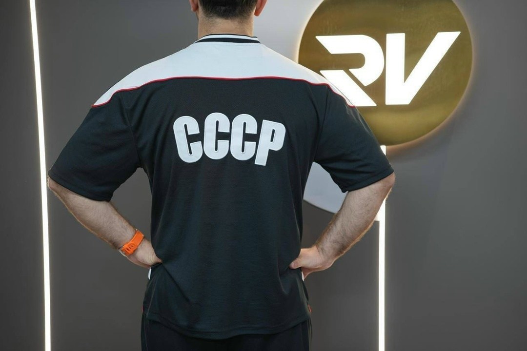 костюм ссср,спортивные костюмы ссср,футболка ссср,футбольная форма ссср,свитер ссср