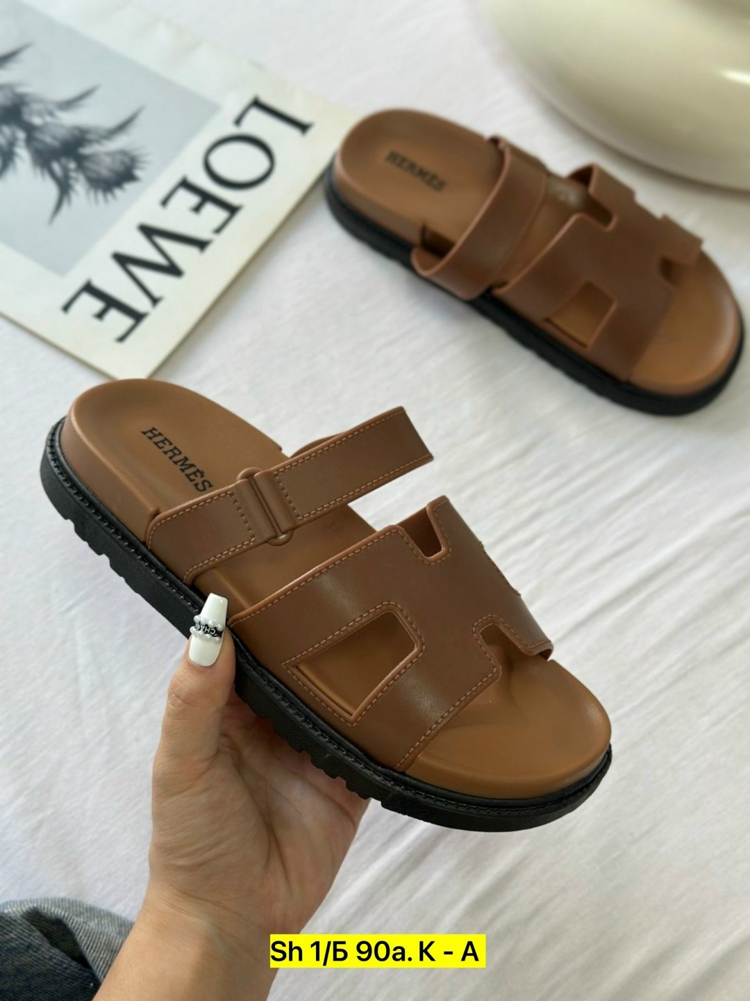 ,шлепанцы женские,шлепки модные,женские шлепки,женские сандалии