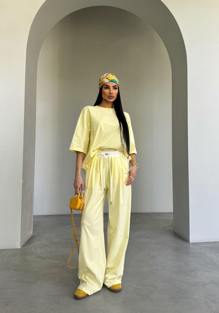 костюм с брюками,костюм желтый,трикотажные костюмы,повседневный костюм,спортивные костюмы женские