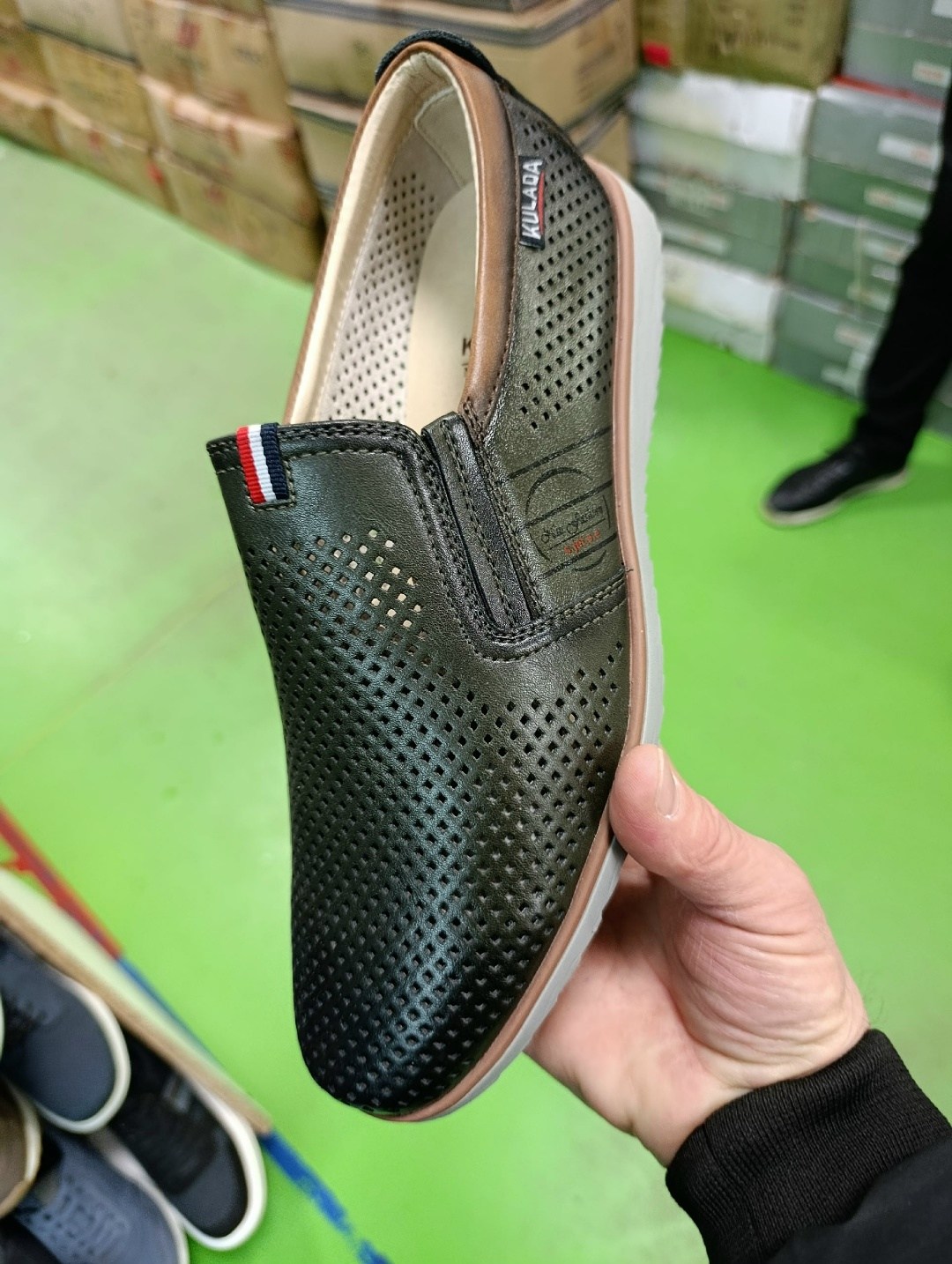 туфли летние мужские,,туфли белые мужские с перфорацией,туфли мужские,мокасины мужские