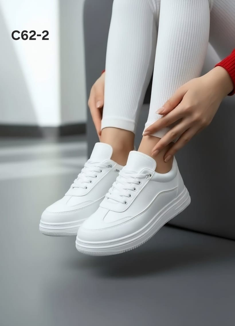 женские кроссовки,,белые женские кроссовки,белые кроссовки,спортивная