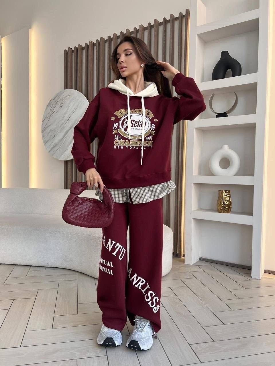 женские уличные спортивные брюки zoki с надписью,женские спортивные брюки,cпортивные штаны женские,спортивные штаны широкие,спортивные брюки