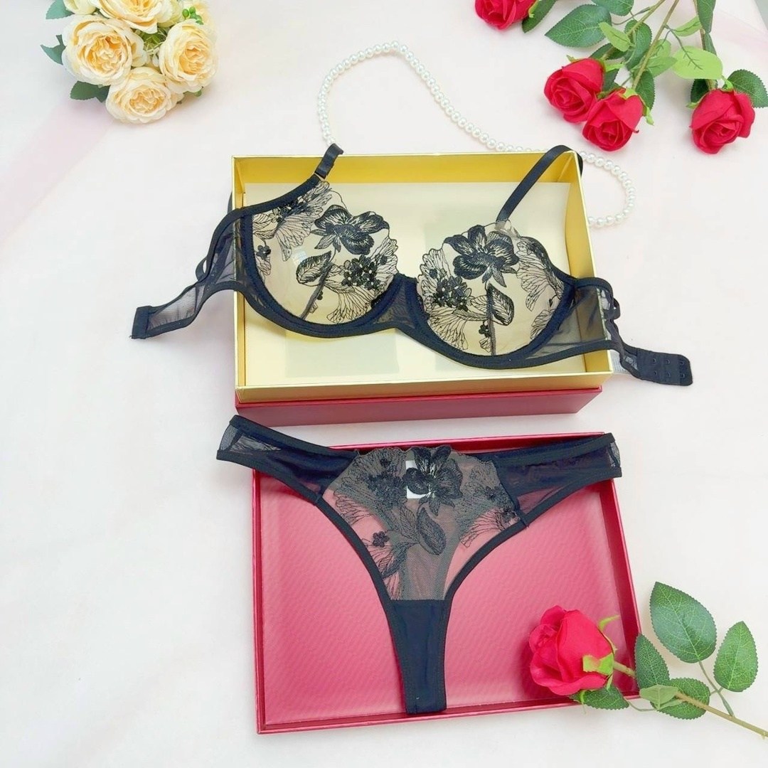 нижнее белье комплект кружевной,нижнее белье женское комплект кружевное сексуальное,комплект нижнего белья,кружевное нижнее белье женское комплект,женское сексуальное нижнее белье