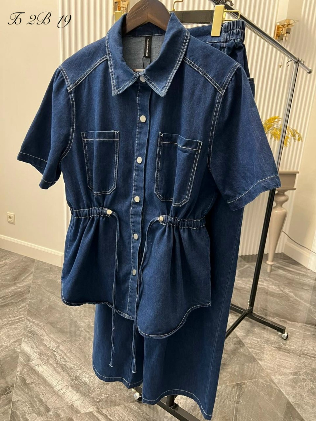 джинсовые комбинезоны,джинсовый костюм женский,комбинезон женский джинсовый,джинсовый брючный костюм,джинсовые костюмы