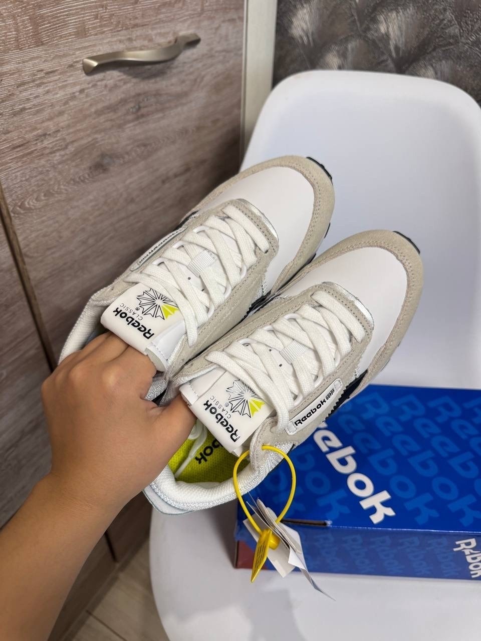 кроссовки reebok classic leather legacy,кроссовки reebok,reebok classic leather legacy,мужские кроссовки reebok,кроссовки reebok classic