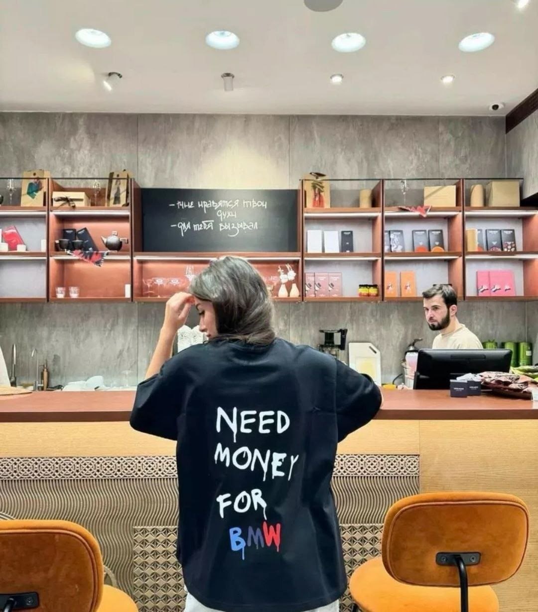 футболки оверсайз с принтами,футболки женская оверсайз,футболка оверсайз с принтом evl shop,оверсайз с принтом футболка,футболка белая оверсайз