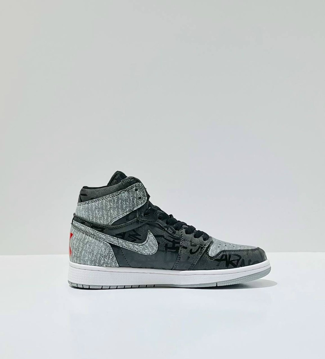 nike air jordan 1 retro high og rebellionaire,кроссовки nike air jordan 1 retro high og,кроссовки nike air jordan 1,nike air jordan 1,nike air jordan 1 retro high og