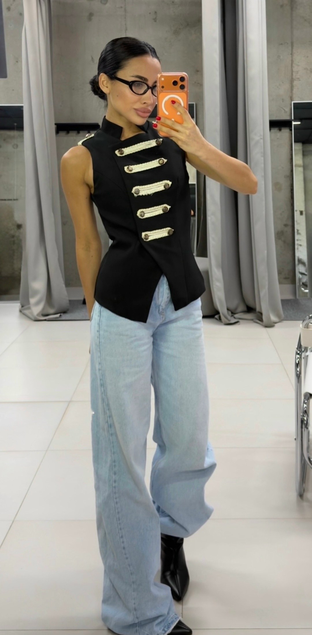 женский жилет,приталенная жилетка,классический жилет,женская жилетка,жилет