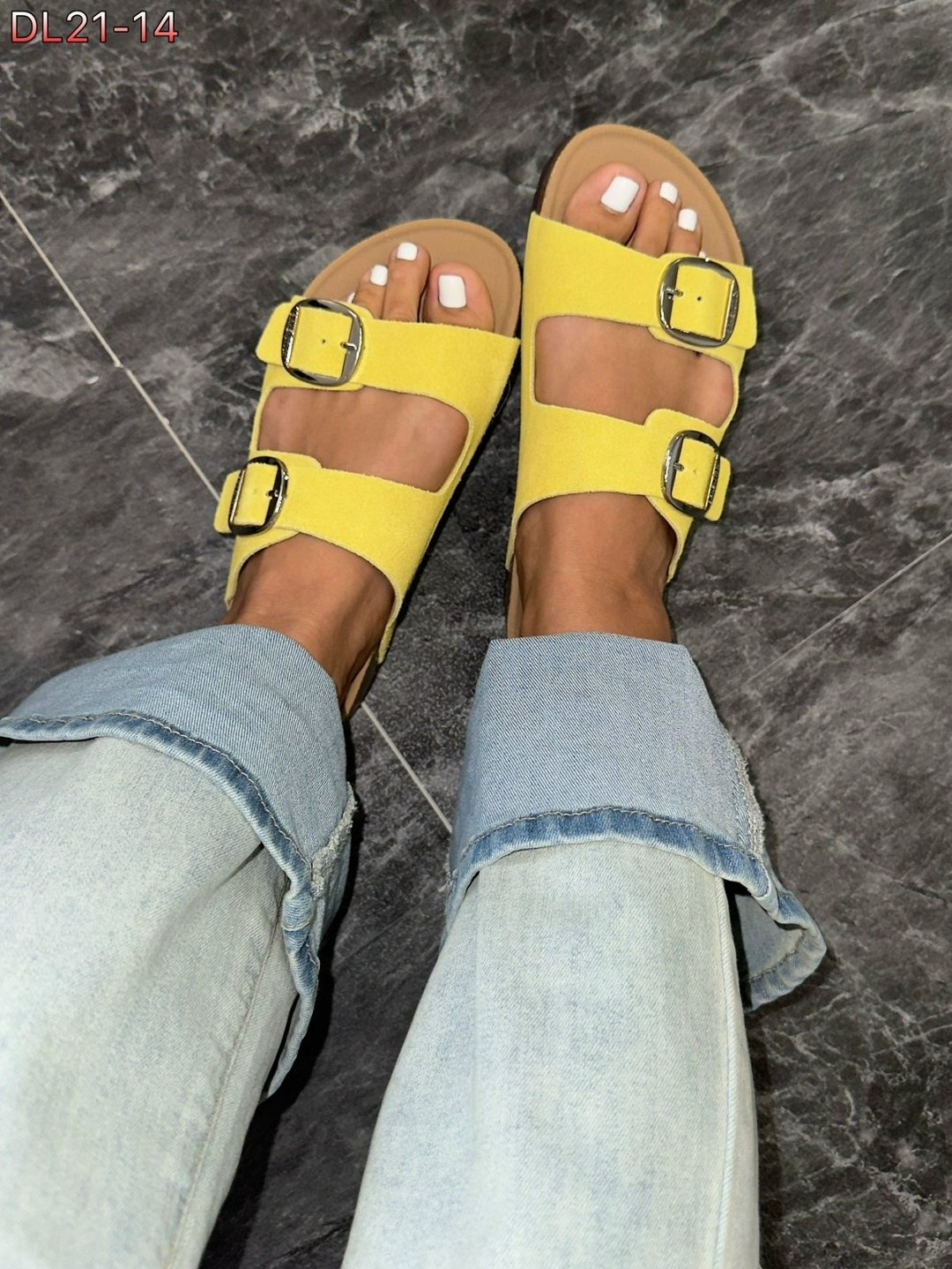 ,модные босоножки,сандалии модные,шлепанцы женские,женские тапочки