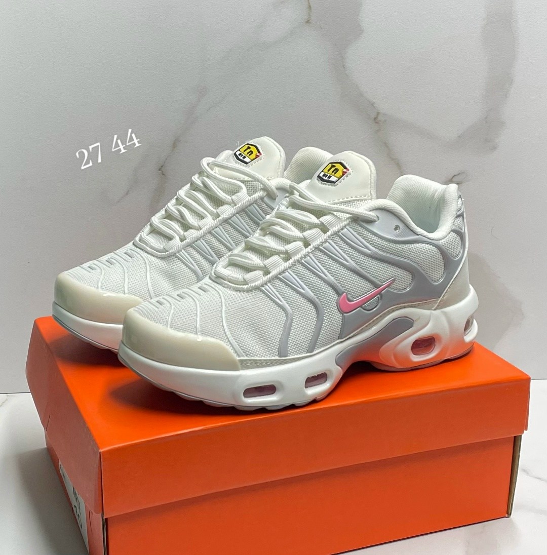 nike air max plus tn,кроссовки nike air max "tn plus",nike air max plus tn white,кроссовки nike air max plus,кроссовки спортивные air max tn plus nike
