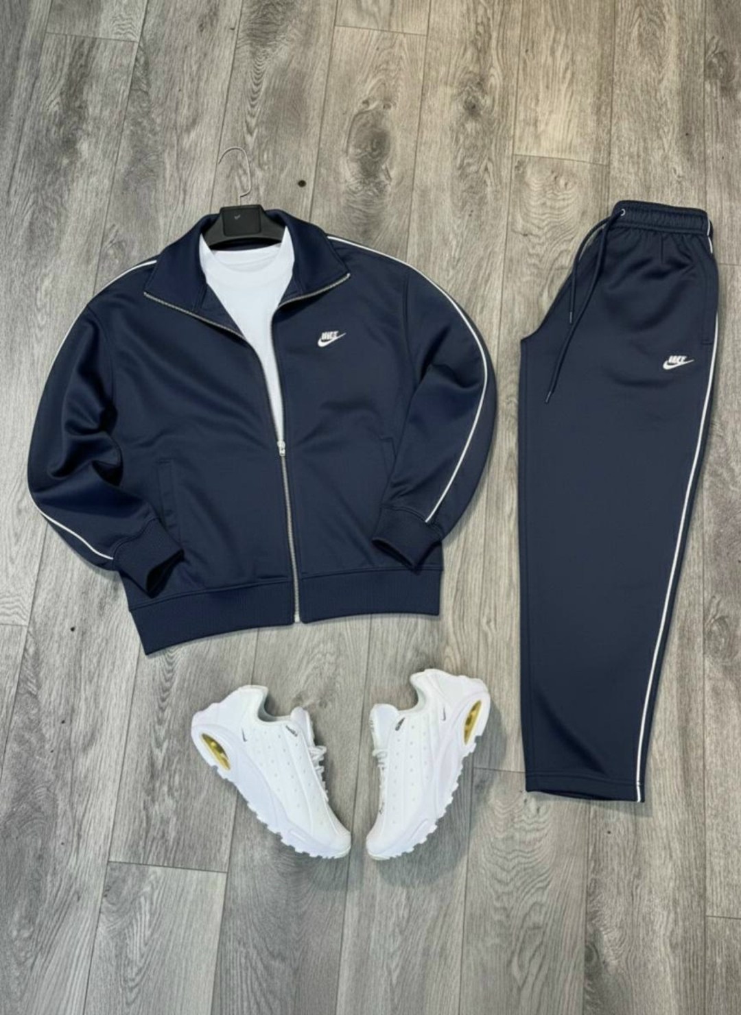 спортивный костюм nike,мужской спортивный костюм nike,спортивный костюм,костюм nike,мужские спортивные костюмы