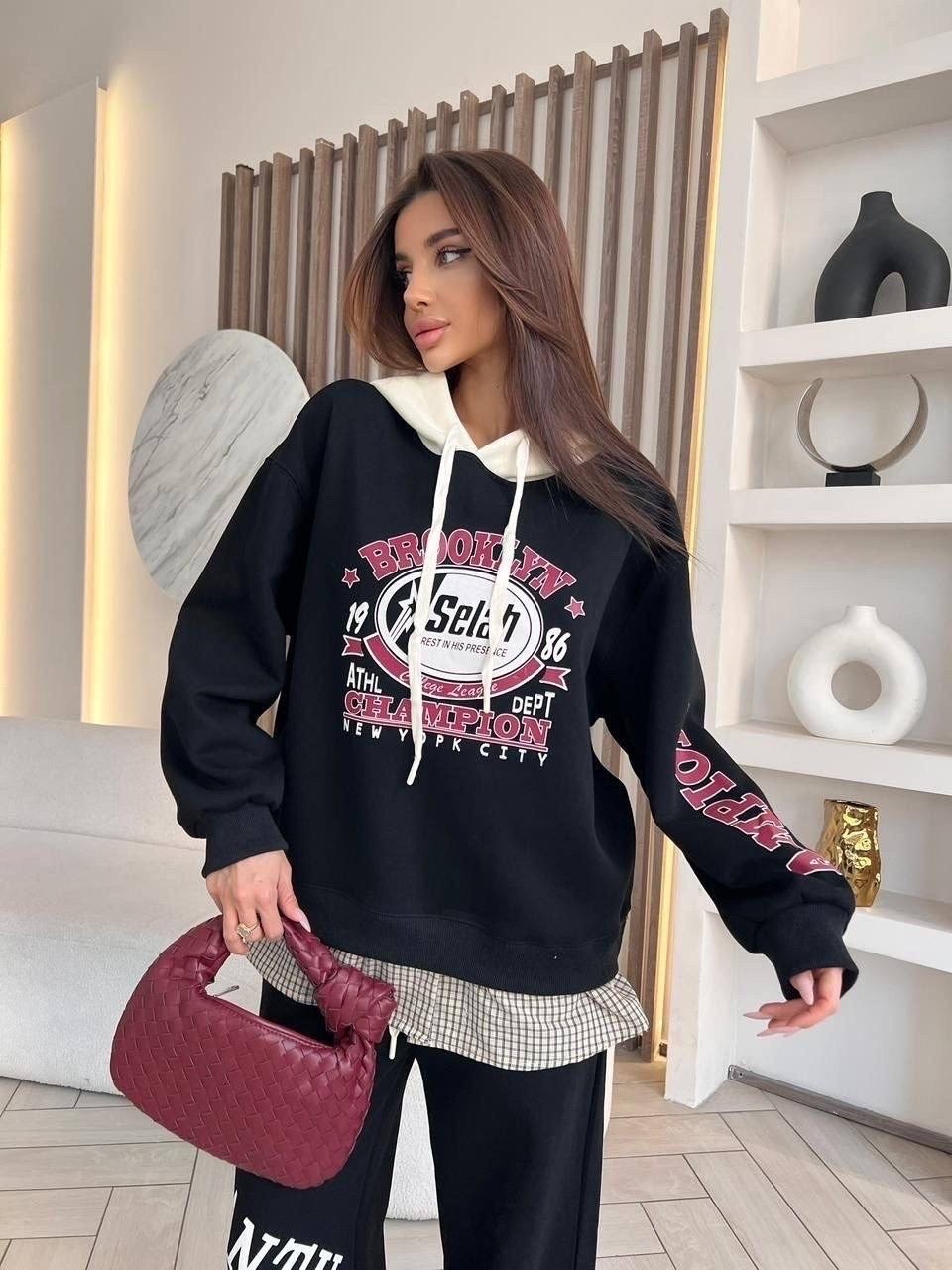 женские уличные спортивные брюки zoki с надписью,женские спортивные брюки,cпортивные штаны женские,спортивные штаны широкие,спортивные брюки