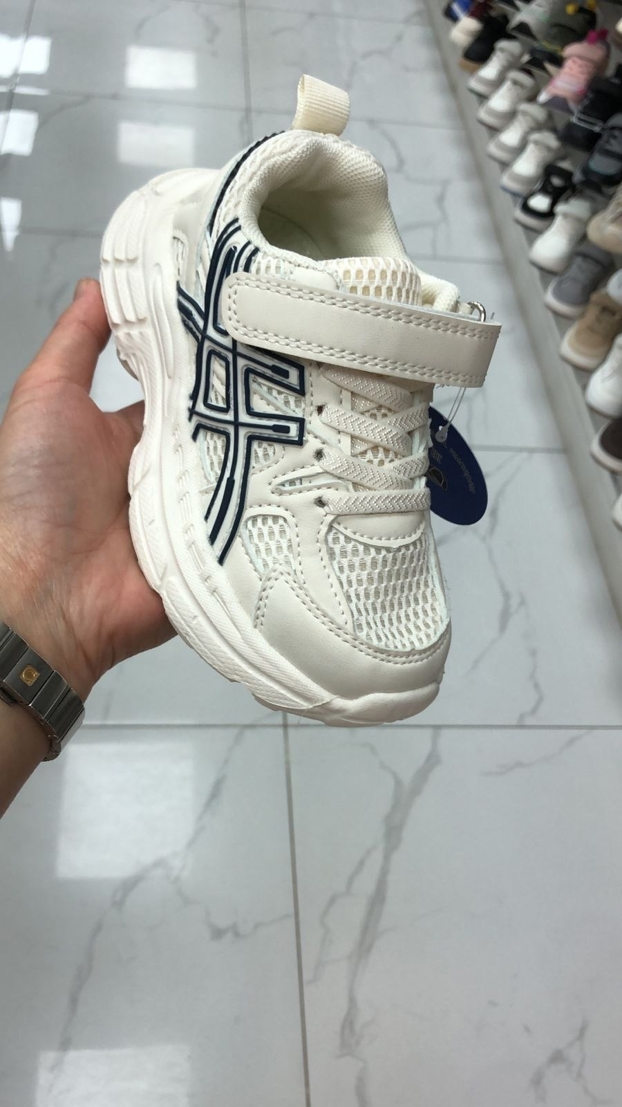 детские кроссовки,кроссовки женскиe,спортивная ,кроссовки мальчику,кроссовка