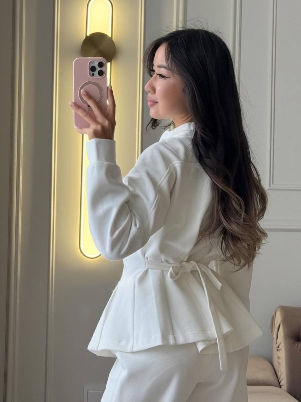 брючный костюм,элегантные брючные костюмы женские,свадебный брючный костюм,свадебный женский костюм брючный,брючный костюм с баской