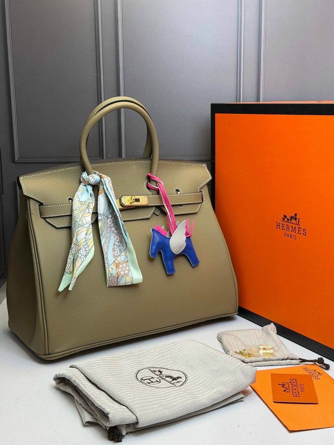 сумка hermes birkin 35 гермес биркин люкс,сумка hermes birkin 35 гермес темно-серый,hermes женская сумка,сумка hermes,hermes birkin коричневая сумка гермес биркин люкс
