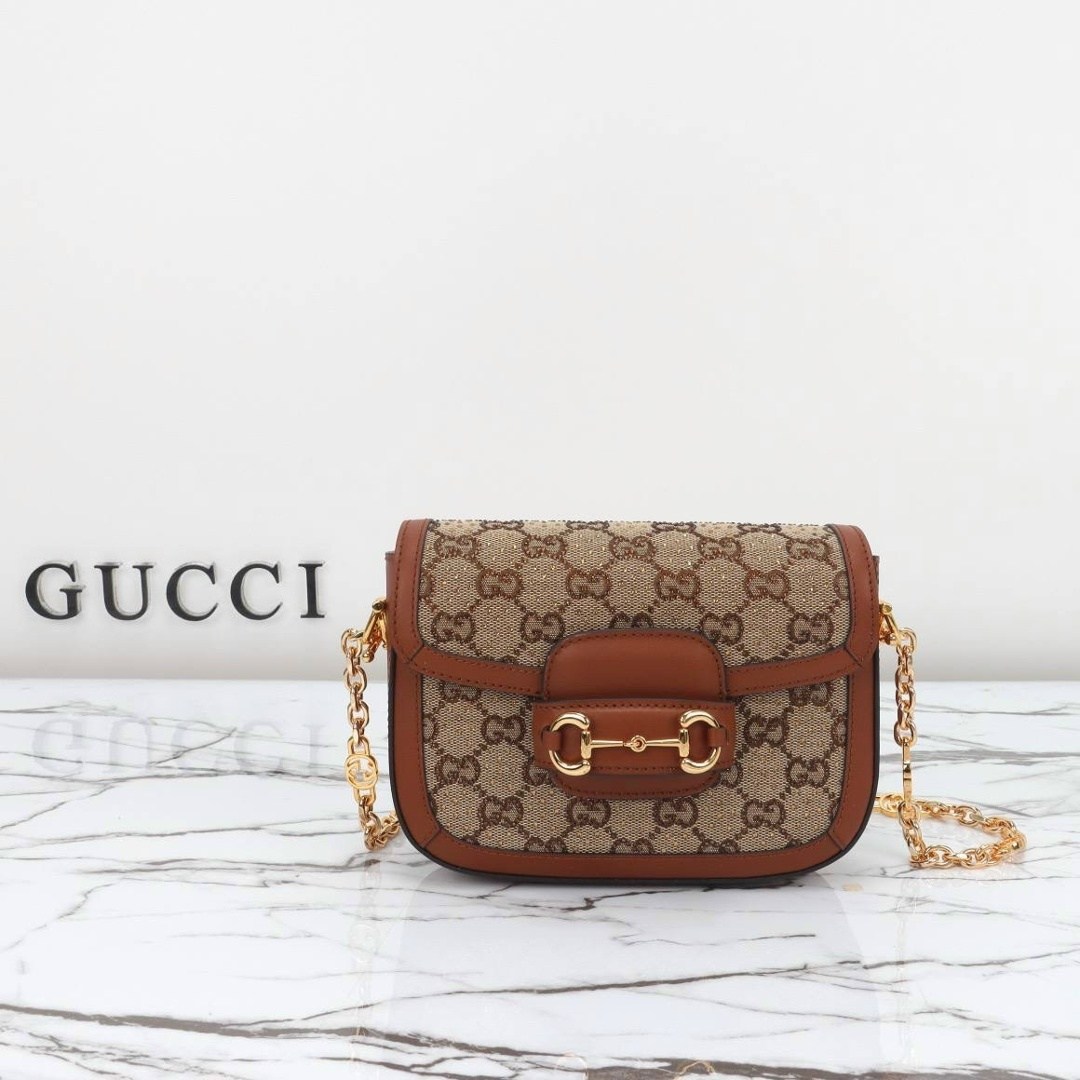 сумка gucci,сумка gucci horsebit 1955 коричнево-бежевая,gucci сумка на плечо,женская коричневая сумка gg 1955 horsebit gucci,gucci бежевая сумка через плечо horsebit 1955 для женщин