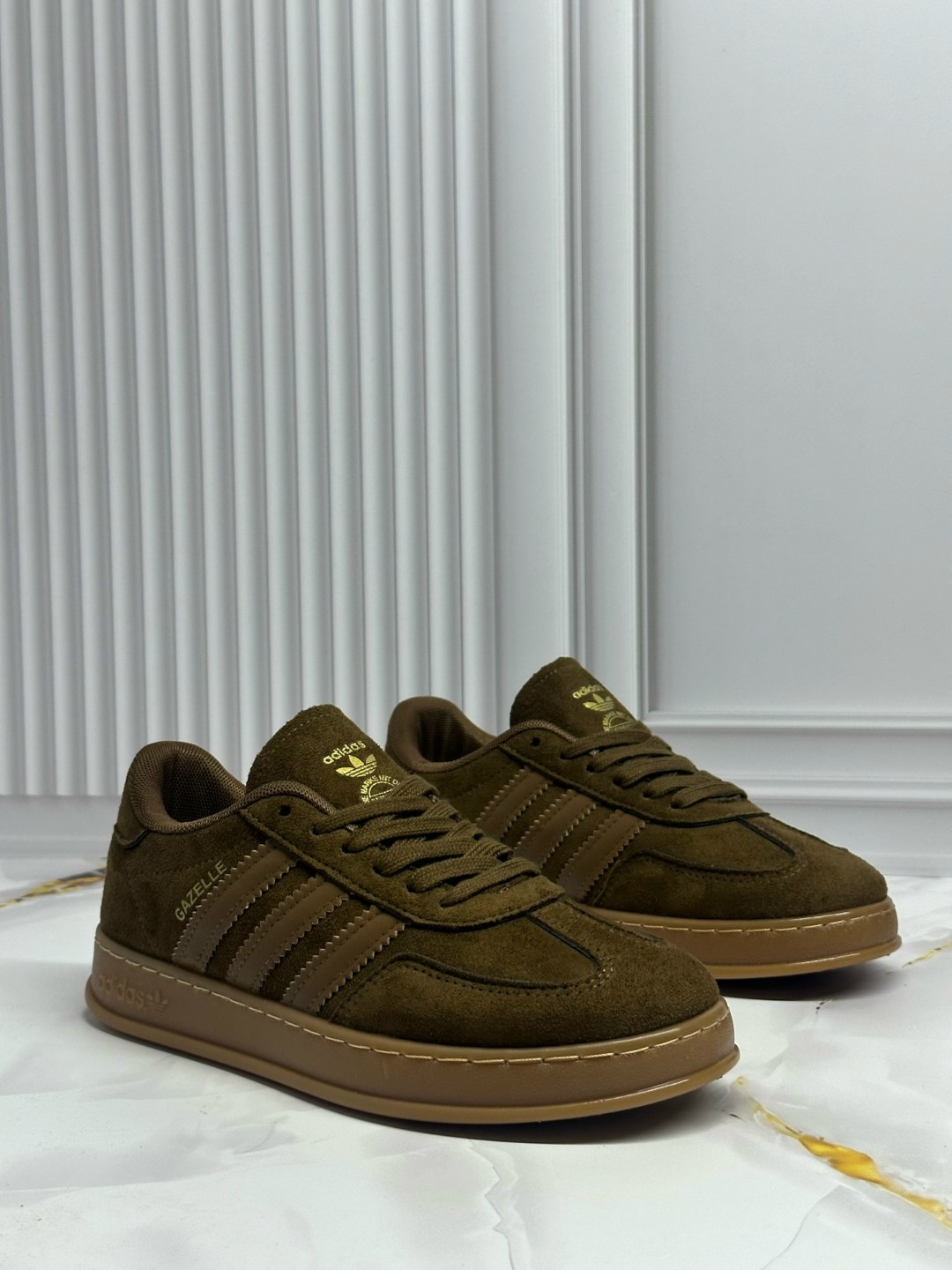 ,кроссовки adidas,адидас spezial зеленые,кроссовки adidas originals gazelle bold,adidas мужские кроссовки