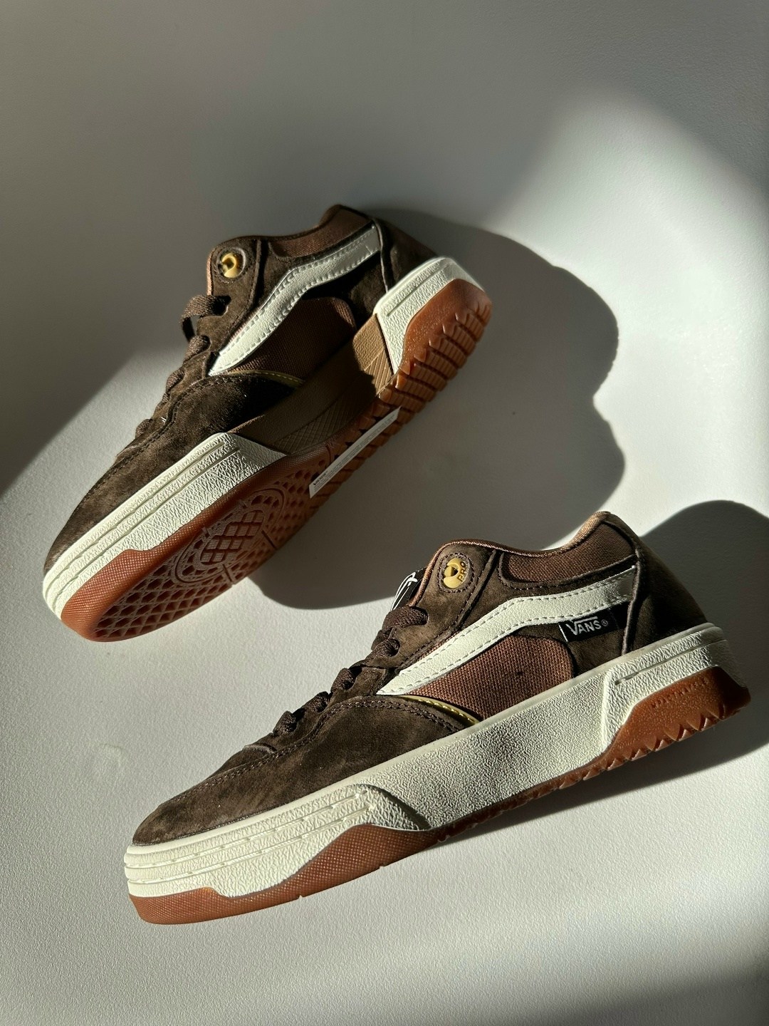 ,кроссовки,коричневые кроссовки,кроссовки vans,ванс кроссовки