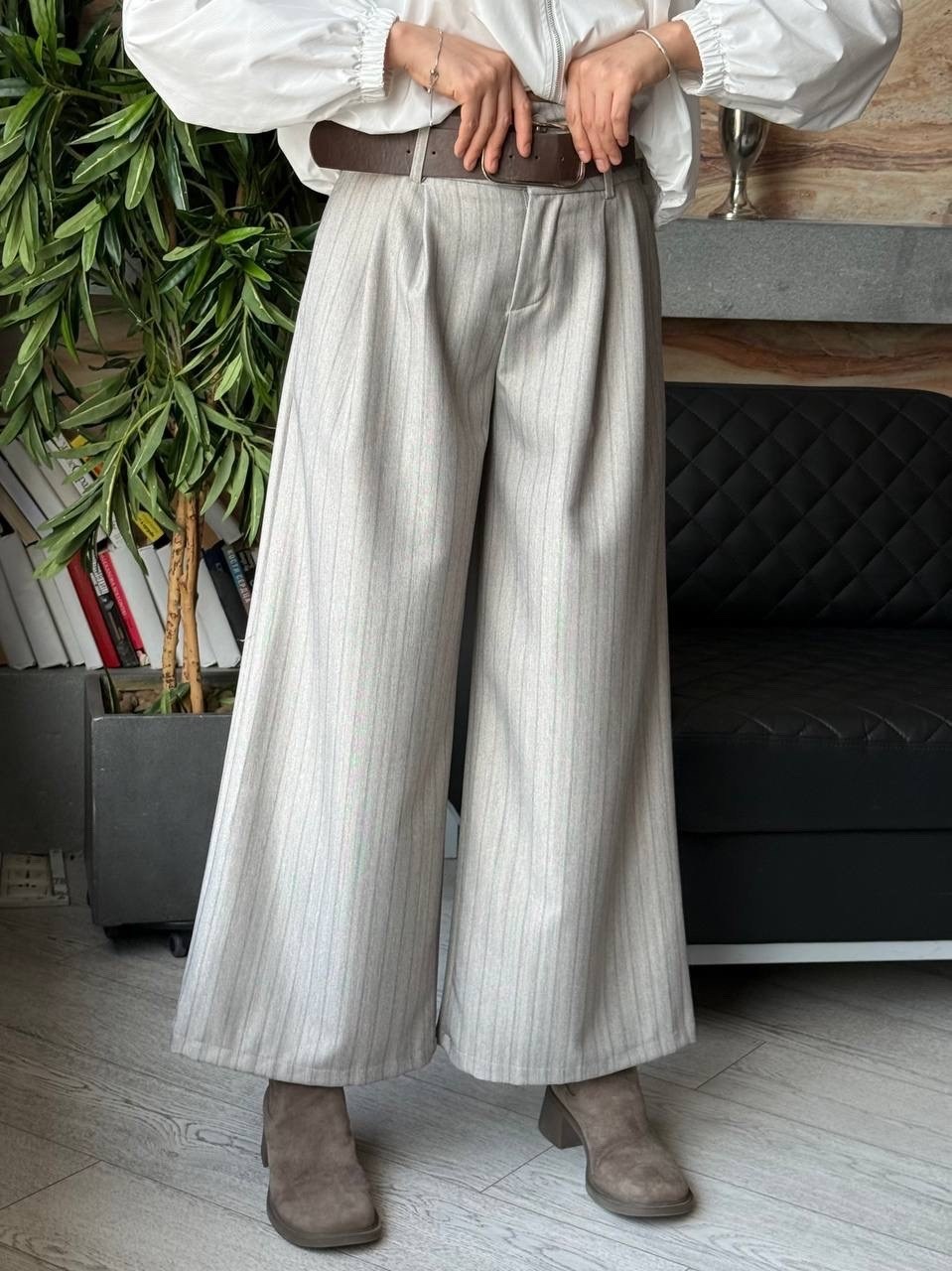 комплект блуза и брюки прямого кроя из текстиля pur pur 11-059,широкие брюки,женская блуза,деловой комплект блуза и брюки из текстиля pur pur 11-059,палаццо брюки