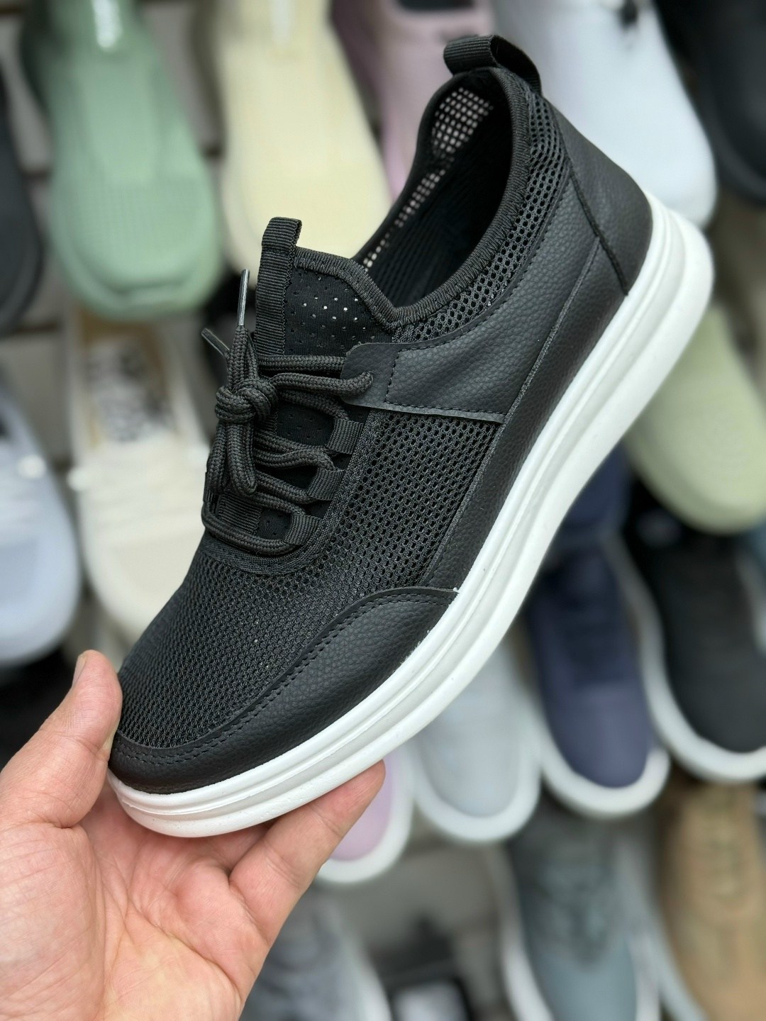 ,кроссовки женскиe,спортивная ,черные кроссовки,кроссовки мальчику