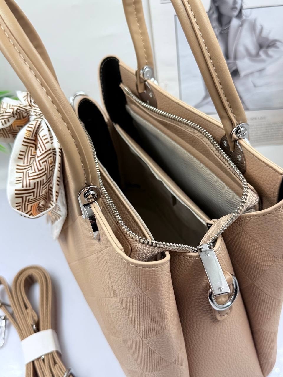 сумки женская,сумка,модная женская сумка,сумка женская черная,сумка классическая