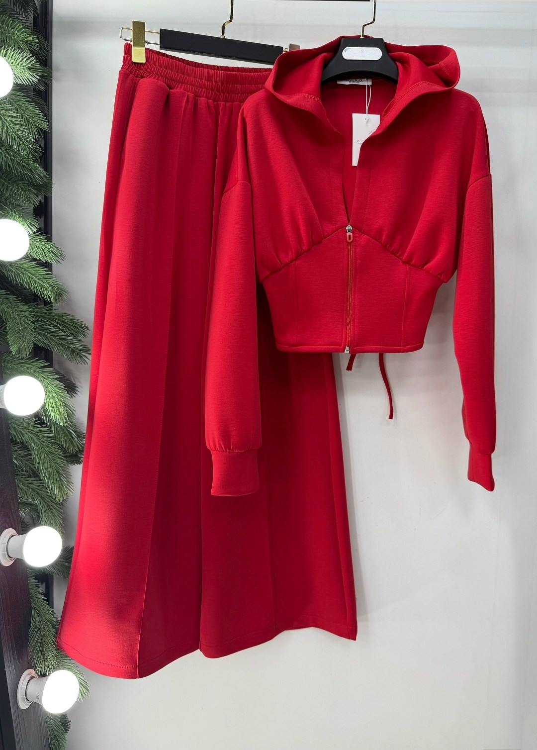 костюм белый,женский костюм,костюм с брюк,костюм,костюм повседневный спортивный