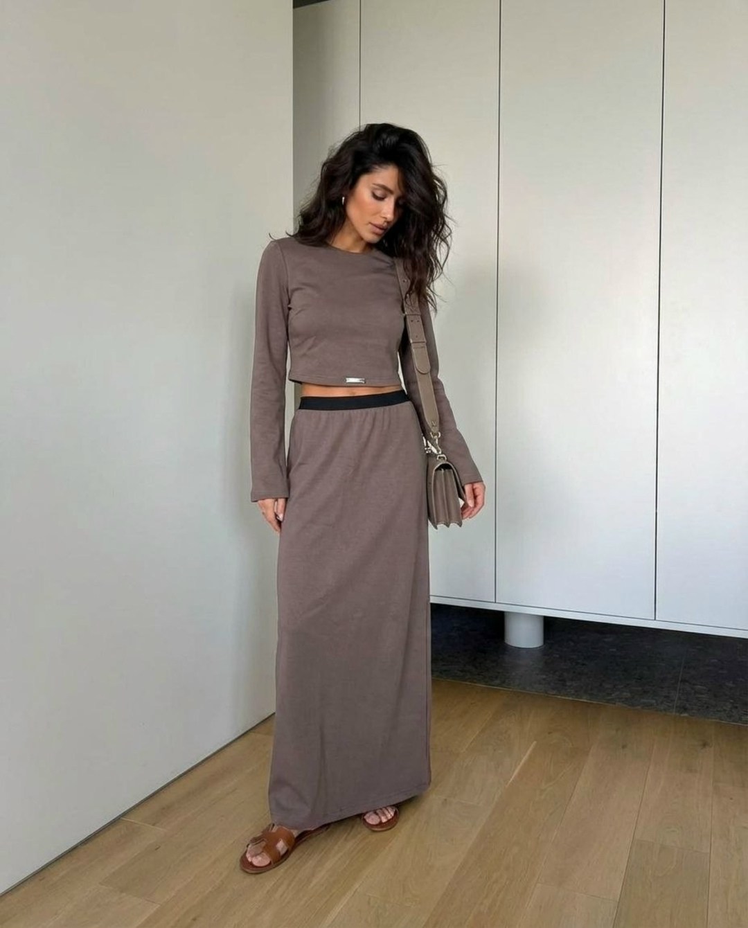 юбка с кофтой,костюм с длинной юбкой,костюм с юбкой,трикотажные костюмы с юбкой,костюм с юбкой и топом