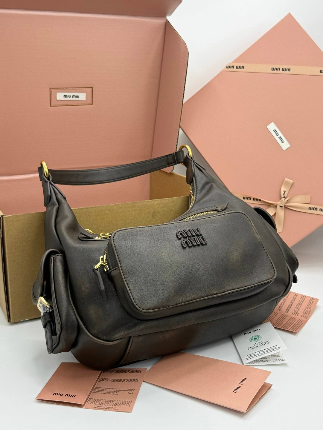 сумка miu miu,сумка женская miu miu,сумка,miu miu сумка на плечо кросс-боди,сумка miu miu натуральная кожа