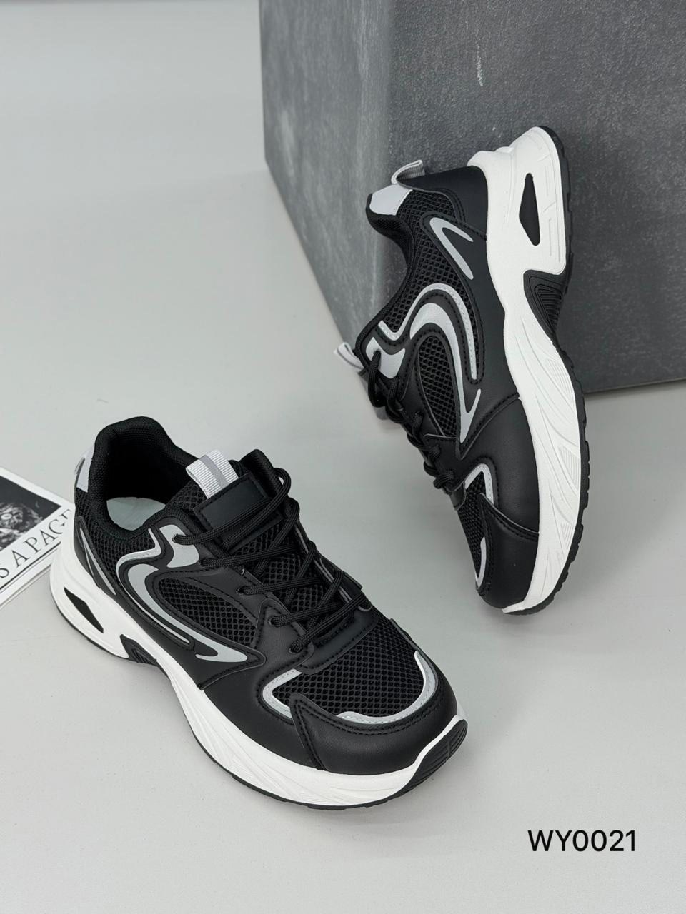 кроссовки женскиe,кроссовки,модные кроссовки,кроссовки эко,удобные кроссовки