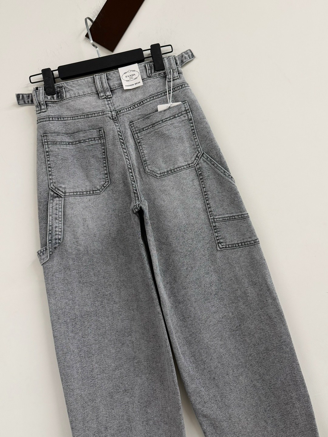 серые джинсы бананы мужские,джинсы баллоны женские,джинсы бананы женские,серые джинсы,джинсы брюки