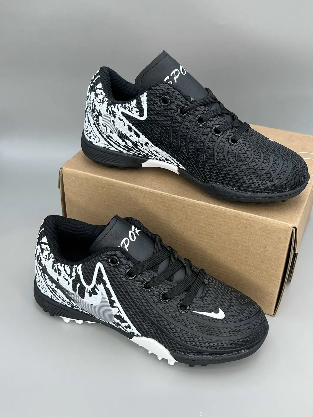 сороконожки для футбола,футбольная бутса, футбольная,сороконожки футбольные nike,футбольные бутсы сороконожки