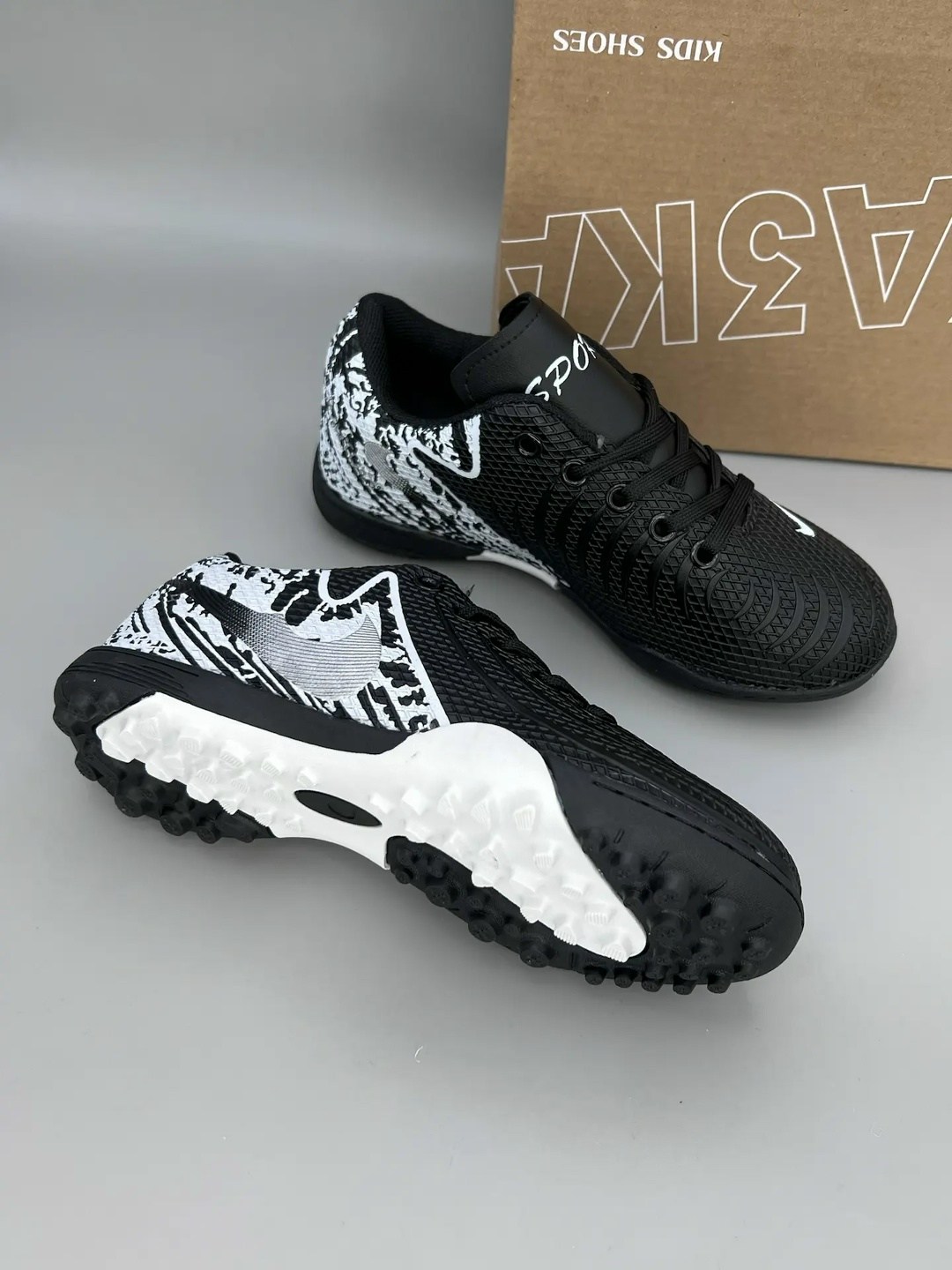 сороконожки для футбола,футбольная бутса, футбольная,сороконожки футбольные nike,футбольные бутсы сороконожки