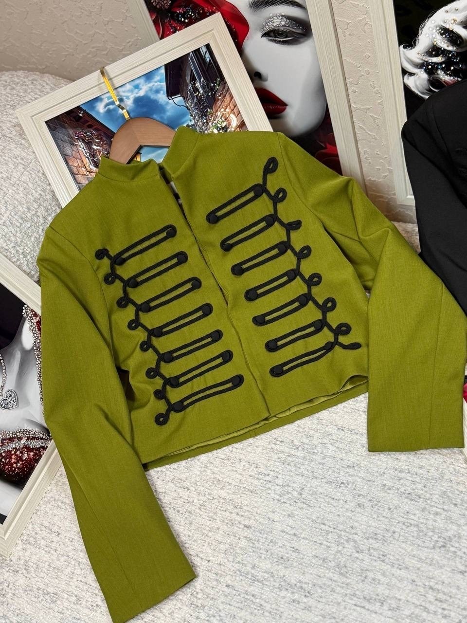 куртка в стиле милитари,повседневная куртка,жакет в гусарском стиле,жакет,military jacket