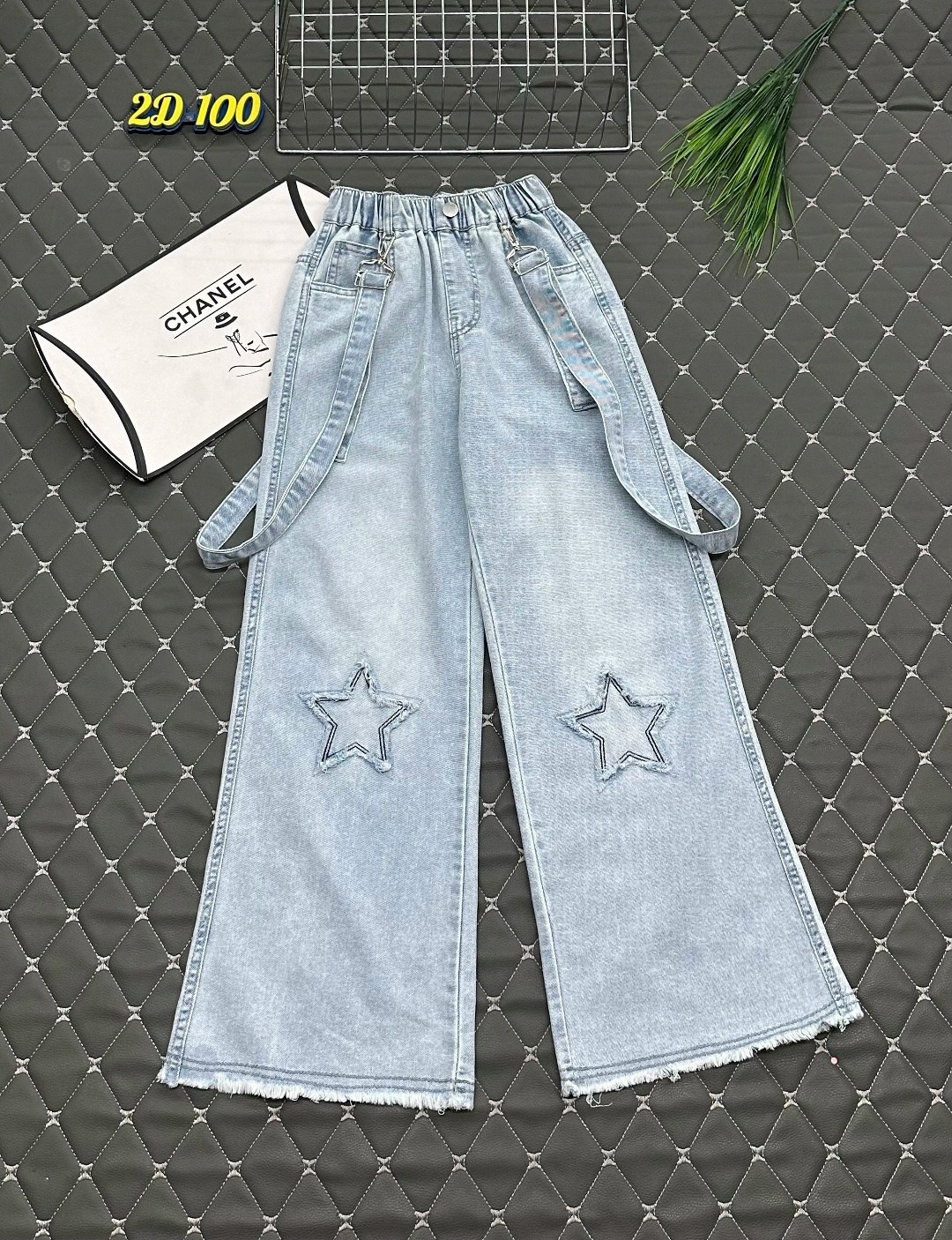 джинсовые комбинезоны,джинсовый комбинезон женский,широкие джинсы,джинсы с широкими штанинами