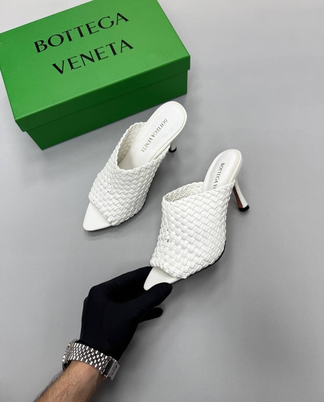 босоножки bottega veneta,тапочки боттега,кожаные мюли bottega veneta,,босоножки bottega