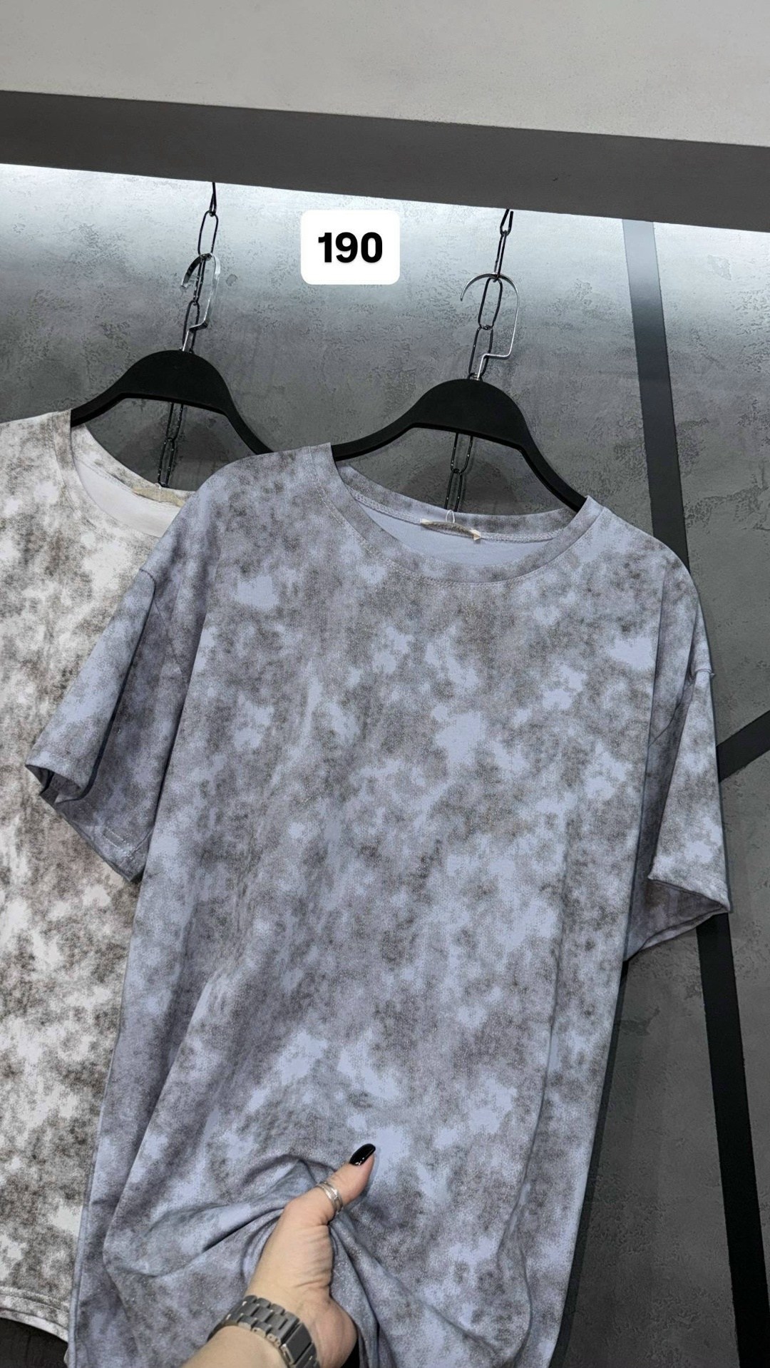 футболка с эффектом tie-dye (под варёнку) с камешками,футболка варёнка,женская футболка,женская футболка варёнка,футболка оверсайз