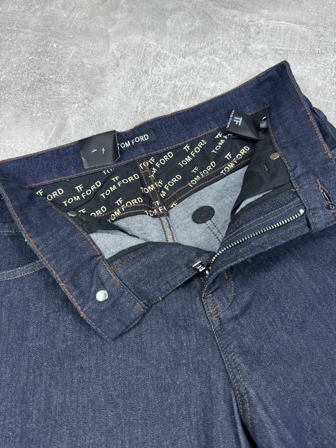 мужские джинсы,джинсы для мужчин,джинсы джинсы,брюки джинсы,брендовые джинсы