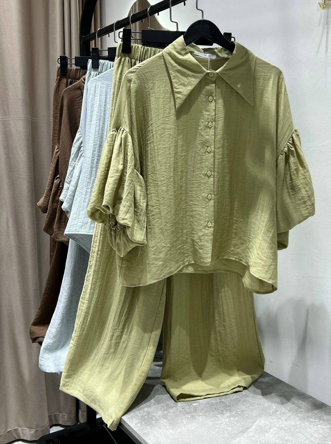 брючный костюм,костюм льняной,костюм лен,костюм льняной женский,женские костюмы