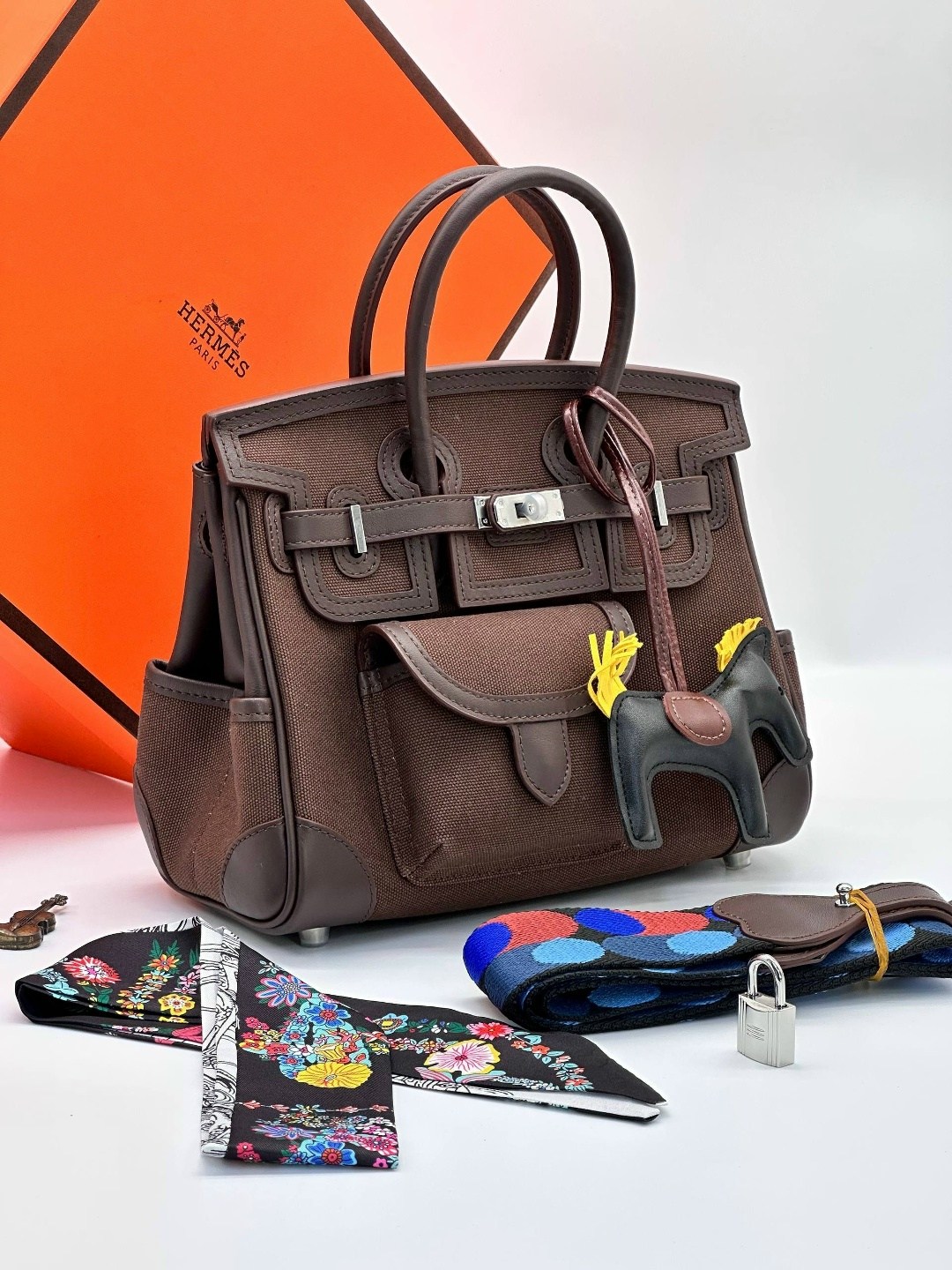 сумка hermes birkin,женская сумка hermes,сумка hermes,сумка гермес,hermes birkin сумка с лошадкой