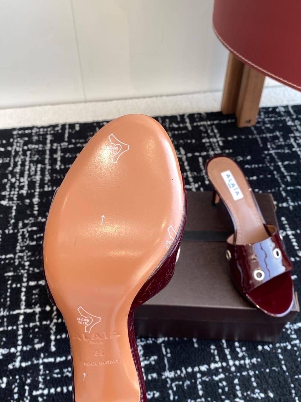 ,женские сабо,лакированные мюли lidia 105 paris texas красный,босоножки на каблуках,босоножки alaia